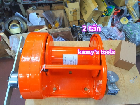 Tời quay tay 2 tấn Nitto nặng 26kg chưa bao gồm cáp, tải trọng nâng và kéo 2 tấn