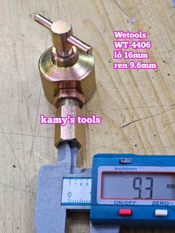 Đầu bơm mỡ gài núm xoay chuồng chuồng 16mm răng 9.6mm Wetools WT-4406