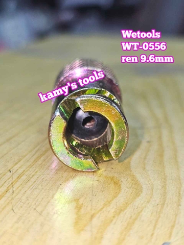 Đầu bơm mỡ ngạnh Wetools WT-0556 ren 9.6mm