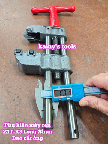 Dao cắt ống sắt tráng kẽm phụ kiện máy tiện ren ống Z1T-R3 Long Shun PTSLS02