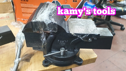 Ê tô bàn nguội xoay Asaki Ak-668 5 inch Ak-669 6 inch chính hãng chữ nỗi đổ khuôn không phải dán tem