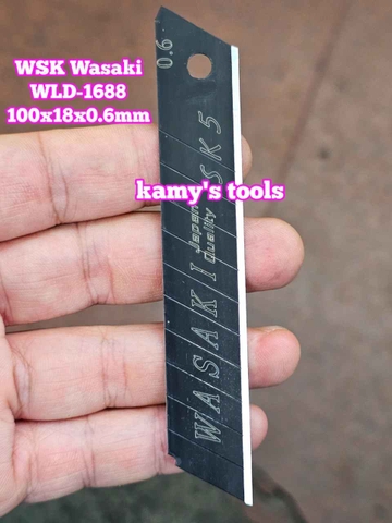 Lưỡi dao rọc giấy rọc cáp thép đen WSK Wasaki WLD-1688 bản dao 17.5mm dày 0.6mm dài 106mm