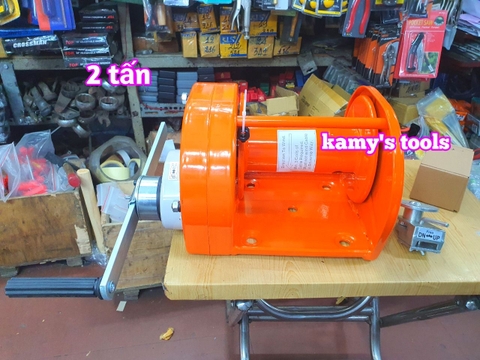 Tời quay tay 2 tấn Nitto nặng 26kg chưa bao gồm cáp, tải trọng nâng và kéo 2 tấn