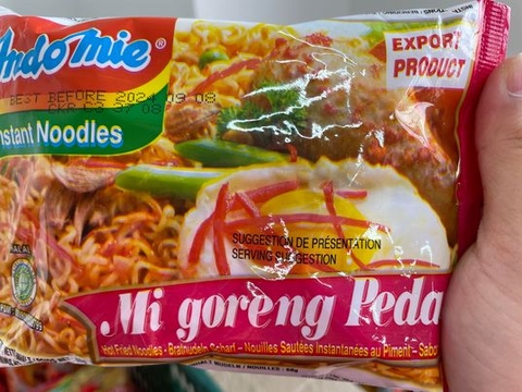 Mì trộn indomi MiGoreng Pedas (80gr)