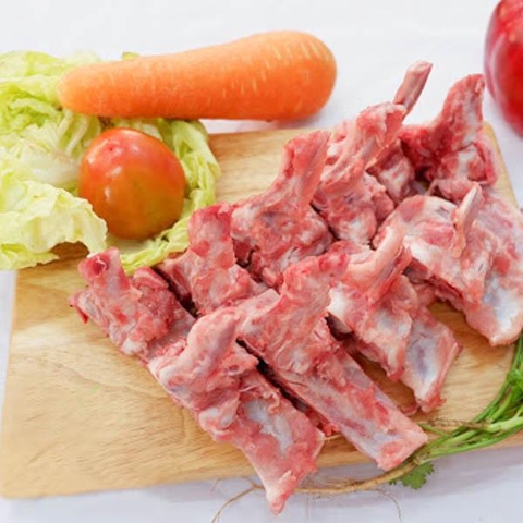 Xương lưng (chặt sẵn)―豚背骨カット