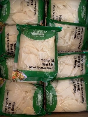 Măng củ tươi thái lát 竹の子－生な竹の子スライスカット  ( 550gr )