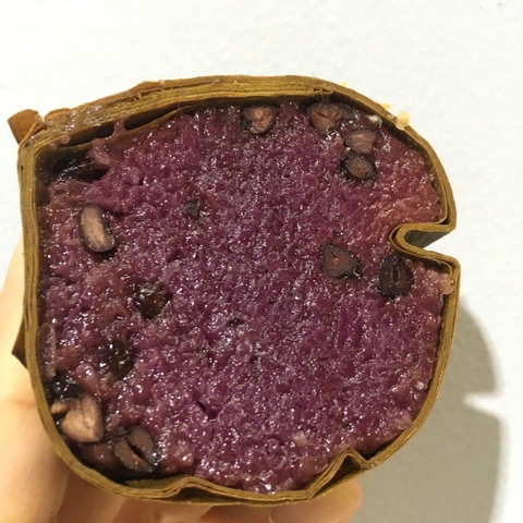 Bánh tét chay đậu đen nếp không 600g