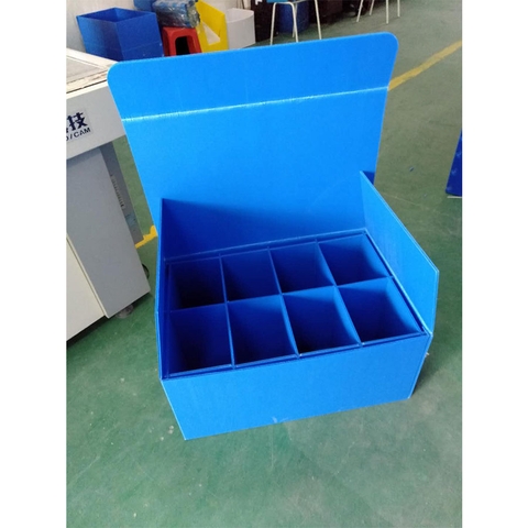 Thùng Nhựa Danpla Có Nắp Liền Nhiều Ngăn