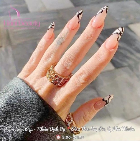 Móng tay mọc nhanh không nên cắt vào ngày nào? Xem ngay!