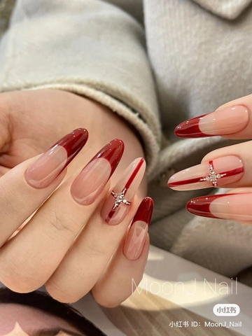 10+ Mẫu Nail Tết Xinh Xu Hướng Mới Nhất Năm 2025