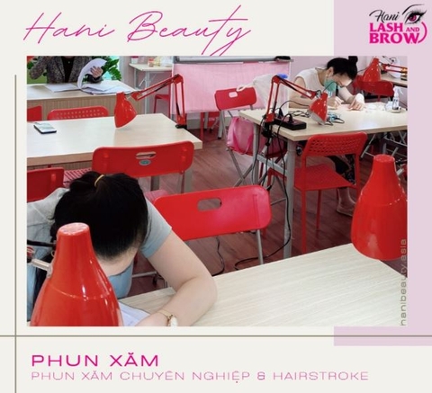 Học phí phun xăm thẩm mỹ Hairstroke chỉ 7 triệu đồng