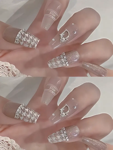 Cách Tạo Mẫu Nail Dior Đẹp Lung Linh Như Sao Hạng A