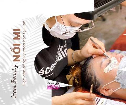 Dạy nối mi cho mẹ bỉm sữa có những khó khăn gì? Xem ngay!