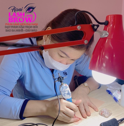 Dụng cụ phun xăm gần đây – Máy Pen siêu xịn, hiện đại 