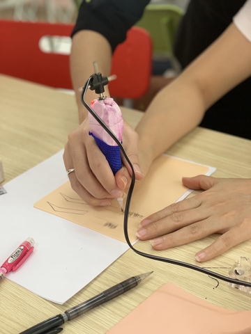 Phụ kiện phun xăm cần thiết để điêu khắc chân mày, xem ngay!