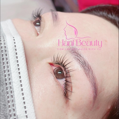 Phụ nữ mang thai nên thêu lông mày hay không? Xem ngay!