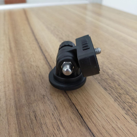 Ngàm hostshoe có gắn ốc 1/4 inch điều chỉnh nghiêng 90 độ