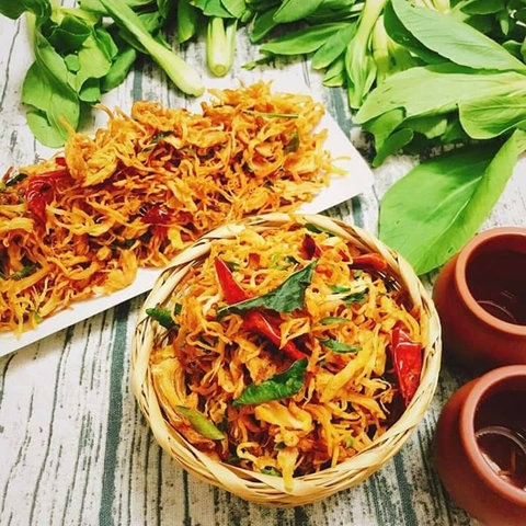 Poulet Séché aux Feuilles de Citron 200gr/Khô Gà Lá Chanh 200gr