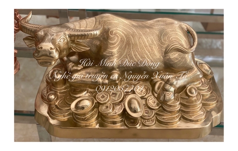 Trâu vàng tài lộc phong thuỷ