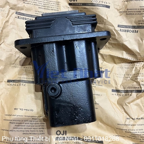 Bàn đạp di chuyển Doosan DX225 DL06