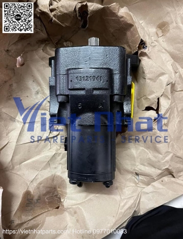 Bơm quạt và phanh HL780-9