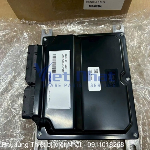 Hộp thủy lực Komatsu PC200-10