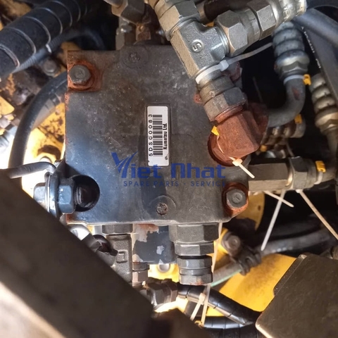 Ngăn kéo thủy lực ủi Komatsu D51PX-24 điều khiển lưỡi ủi máy ủi