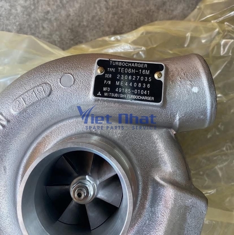 Turbo tăng áp Mitsubishi 6D34 ME440836 49185-01041 chính hãng Nhật Bản