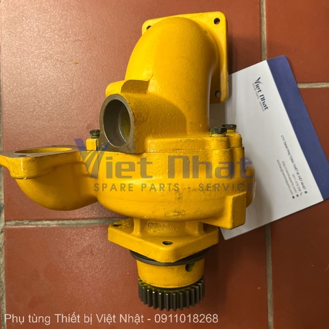 Bơm nước máy xúc Hitachi EX1200 động cơ QSK23
