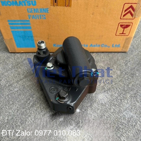 Bơm nhớt động cơ SAA6D107E-2 Komatsu PC200-10