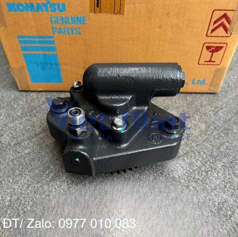 Bơm nhớt động cơ SAA6D107E-2 Komatsu PC200-10