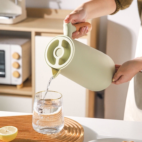 Bình cách nhiệt 6 lớp tay cầm gỗ, có ngăn đựng cà phê