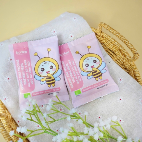 BIOBEES - Nui mì rau củ 3 màu hữu cơ hình sao 50g