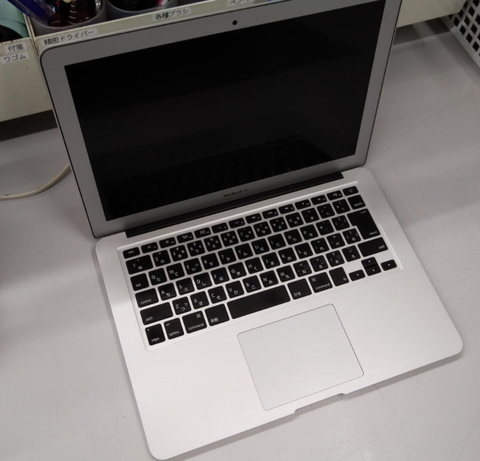 MacBook Air 2013 (C02MR2WLF6T6)