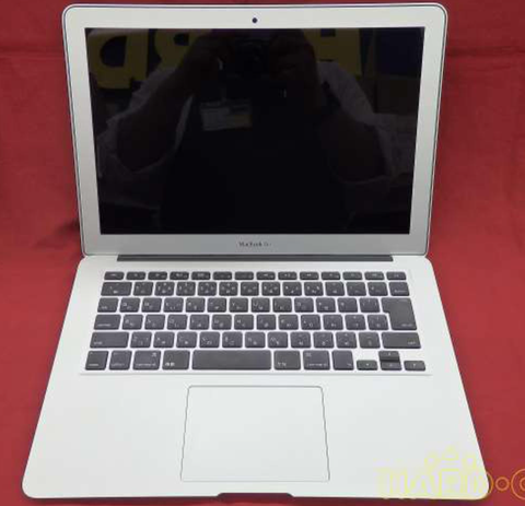 MacBook Air 2013 (C02KR8G6FLCG)