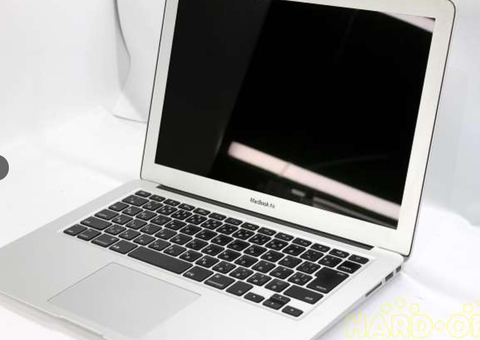 MacBook Air 2013 (C02MH0ALF6T6)