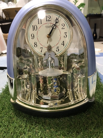 Đồng hồ để bàn CITIZEN