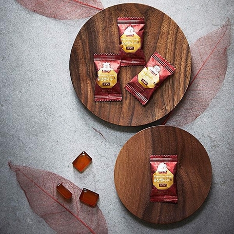 Kẹo hồng sâm có đường KGC Cheong Kwan Jang 240g | 홍삼캔디 수 240g