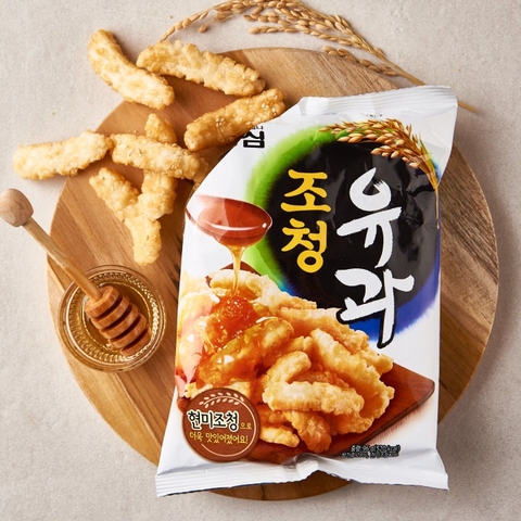 Bánh snack gạo chiên mật ong Chochung Nongshim 96g | 농심 조청유과 96g