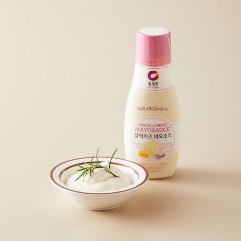 Mayonnaise vị phô mai tỏi 300g Miwon