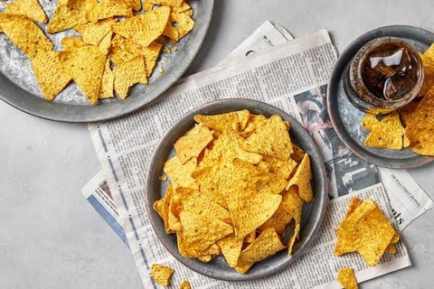 Bánh snack vị gà Doritos Late Night Lotte 84g | 도리토스갈비천왕 84g