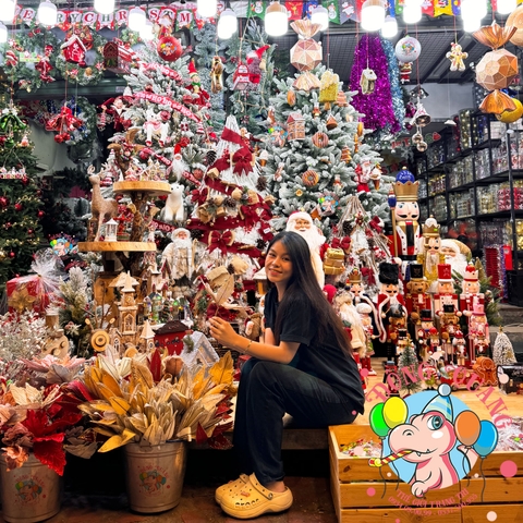 Mẫu cây thông trang trí