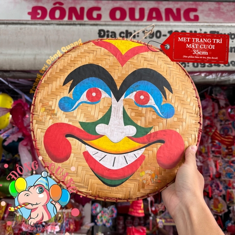 Mẹt tre dán decal trang trí