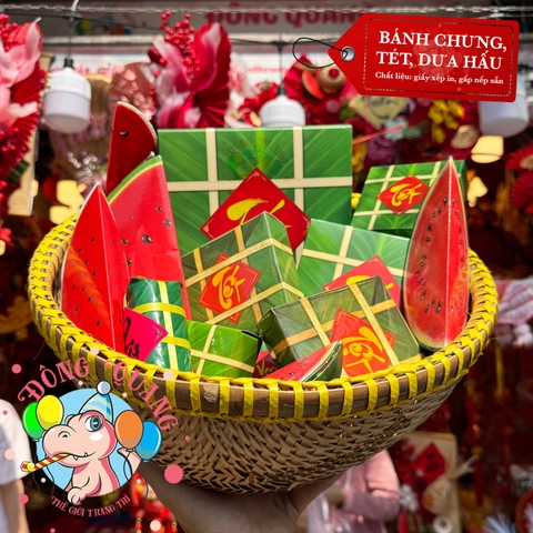Bánh chưng, tét, dưa hấu giấy xếp