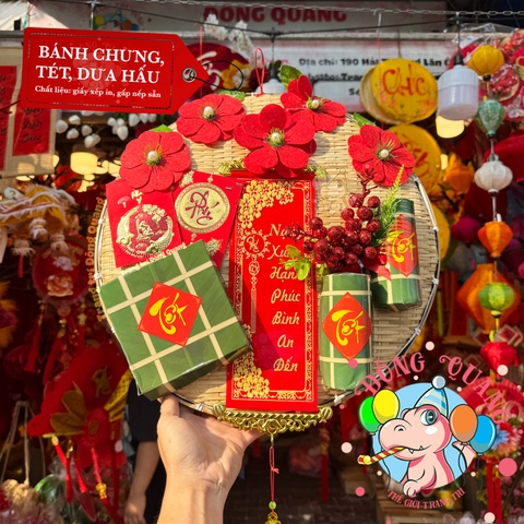 Bánh chưng, tét, dưa hấu giấy xếp