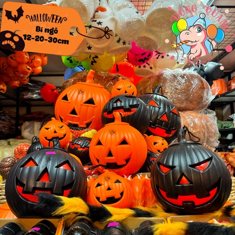 Bí ngô Halloween có nắp