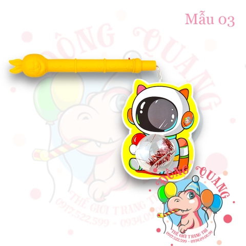 Đèn Trung thu nhựa 2 mảnh trái châu HT (12 mẫu)