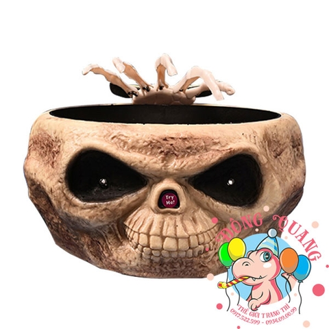 Đầu lâu đựng kẹo (treat or trick)