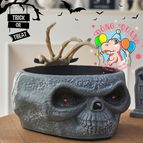 Đầu lâu đựng kẹo (treat or trick)