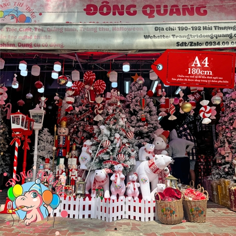 Cây thông phủ tuyết (cành treo)